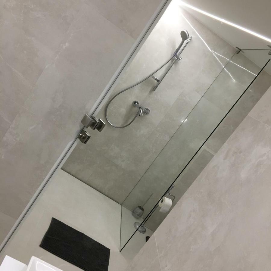 Apartament Mnw Varşovia Exterior foto